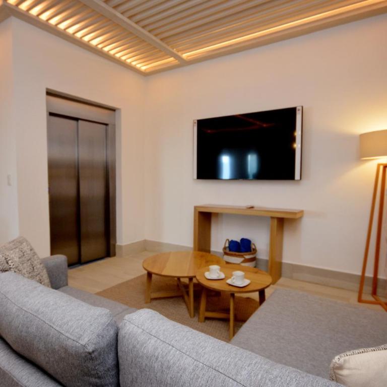 MAYAN MONK Suites - Penthouse Apartment - 8
