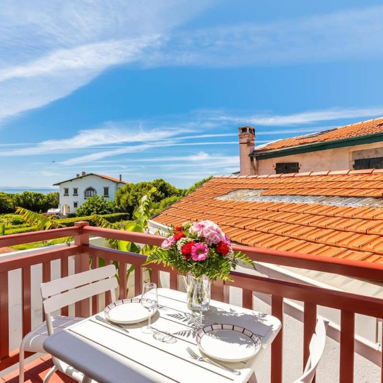 Biarritz Beaurivage - One-Bedroom Apartment - 1