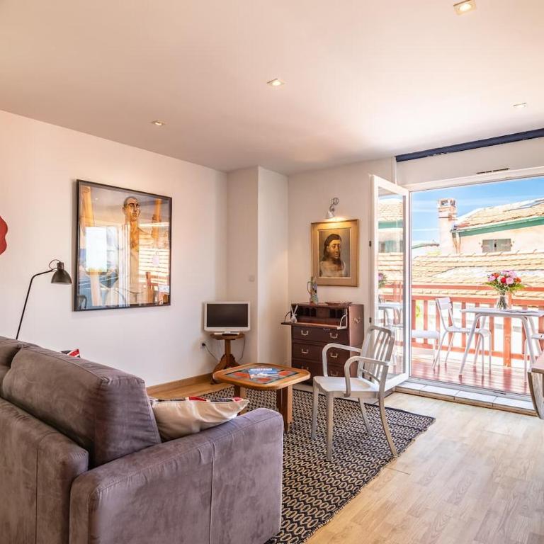 Biarritz Beaurivage - One-Bedroom Apartment - 10