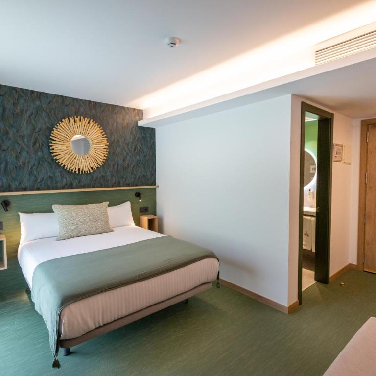Hotel Ecos del Sella - Habitación Superior - 1 cama grande - 8