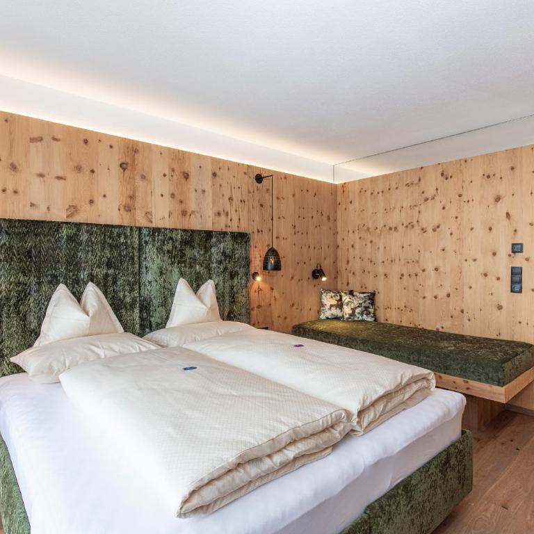 Urbanhof - Doppelzimmer mit Schlafsofa - 16