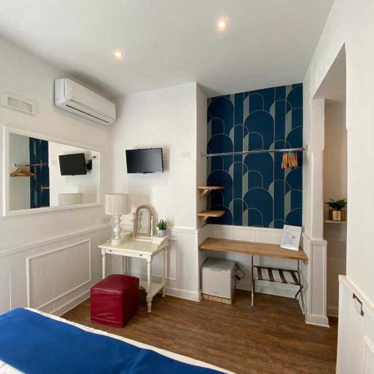 Hotel Europeo Napoli - Superior Double Room - 7