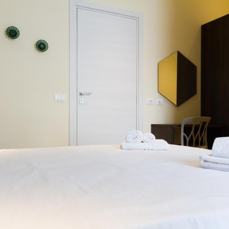 Le Bifore - Double Room with Private Bathroom - 3