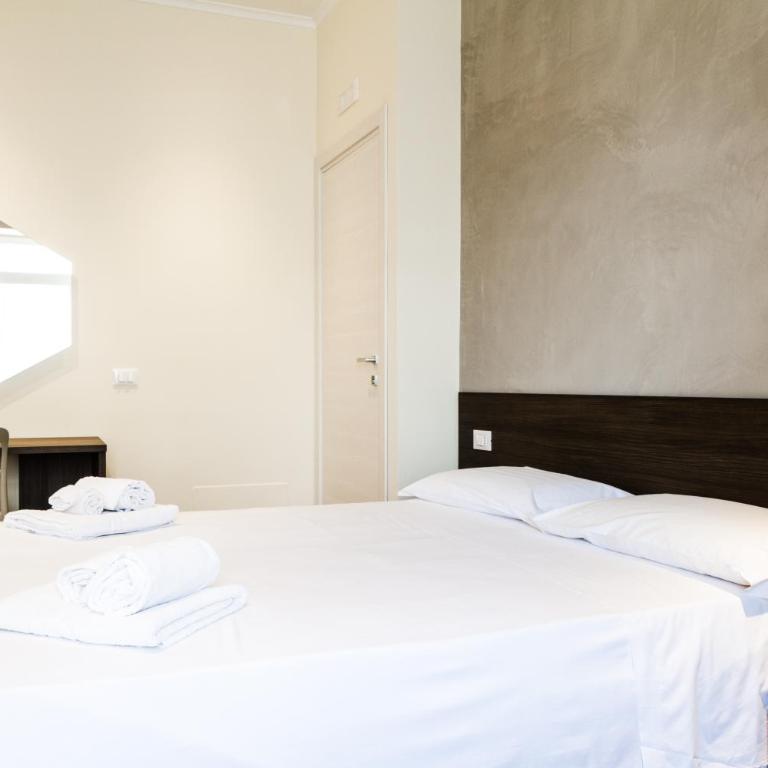 Le Bifore - Deluxe Double Room - 6