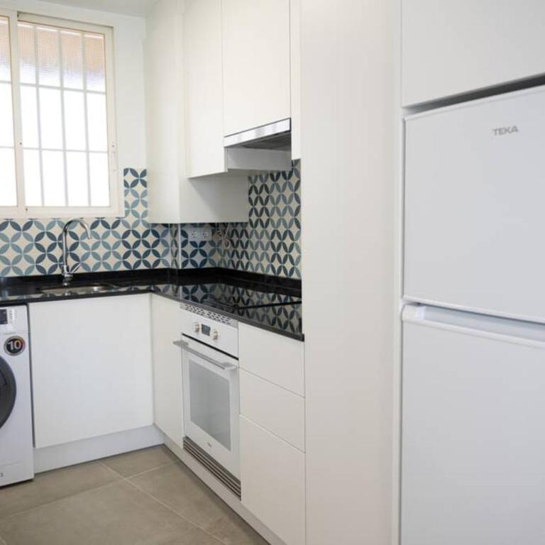 Apartamento entero a 1 minuto de la playa - Two-Bedroom Apartment - 17