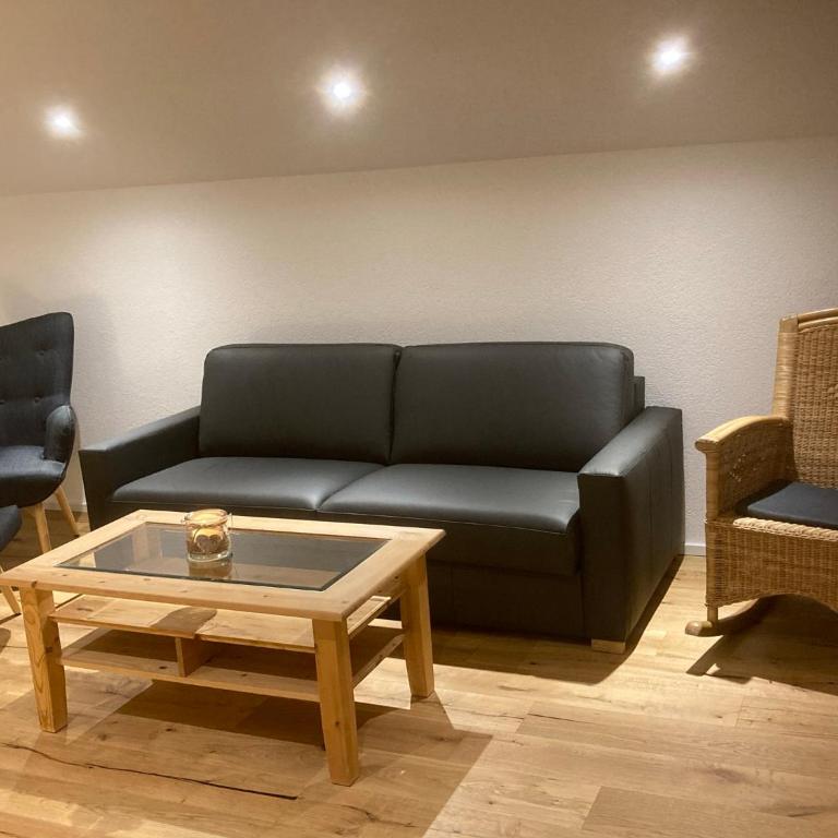 Ferienwohnung Allgäuflair - Apartment with Balcony - 1