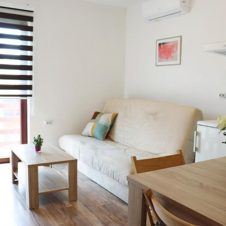 Zeleno srce - Apartment with Balcony - 16
