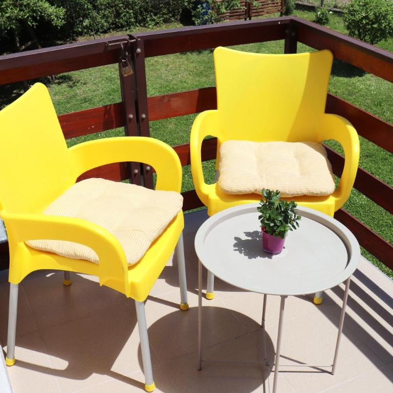 Zeleno srce - Apartment with Balcony - 5