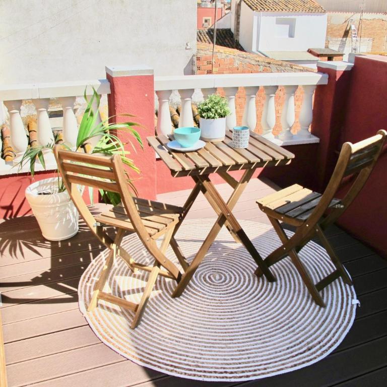 Vestal Suites Classic Adults Only - Apartment with Balcony - 9