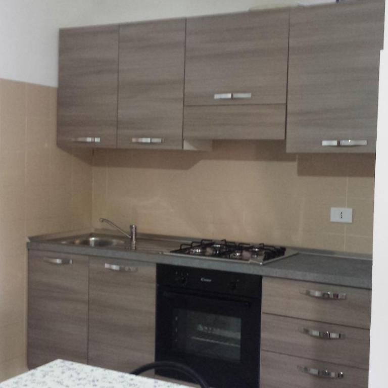 San Teodoro centro - Casa con 2 Camere da Letto - 17