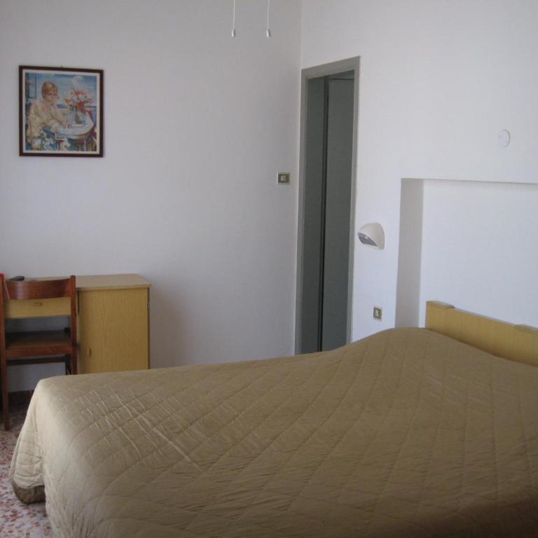 Hotel Eleonora - Camera Singola - 7