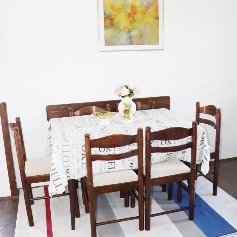 Zeleno srce - Apartment with Balcony - 30