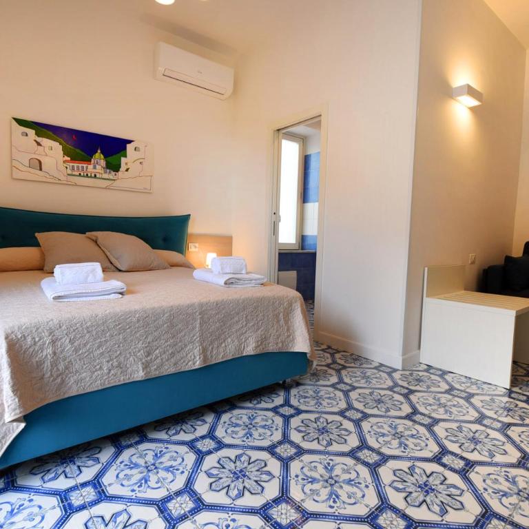 Antica Residenza Amalfitana - Camera Quadrupla Deluxe - 5
