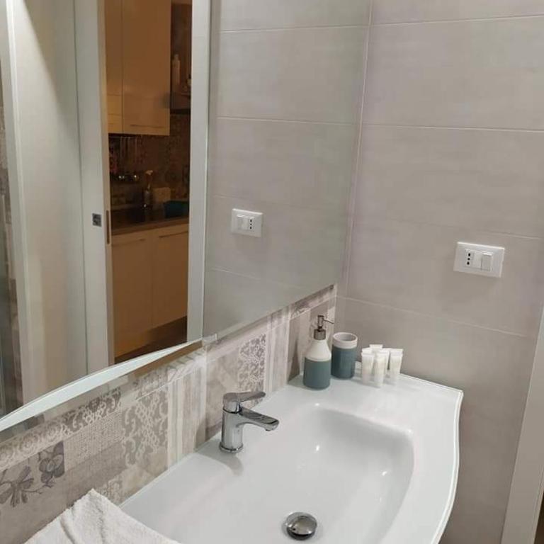 Casa Vacanze Dany - Apartment - 12