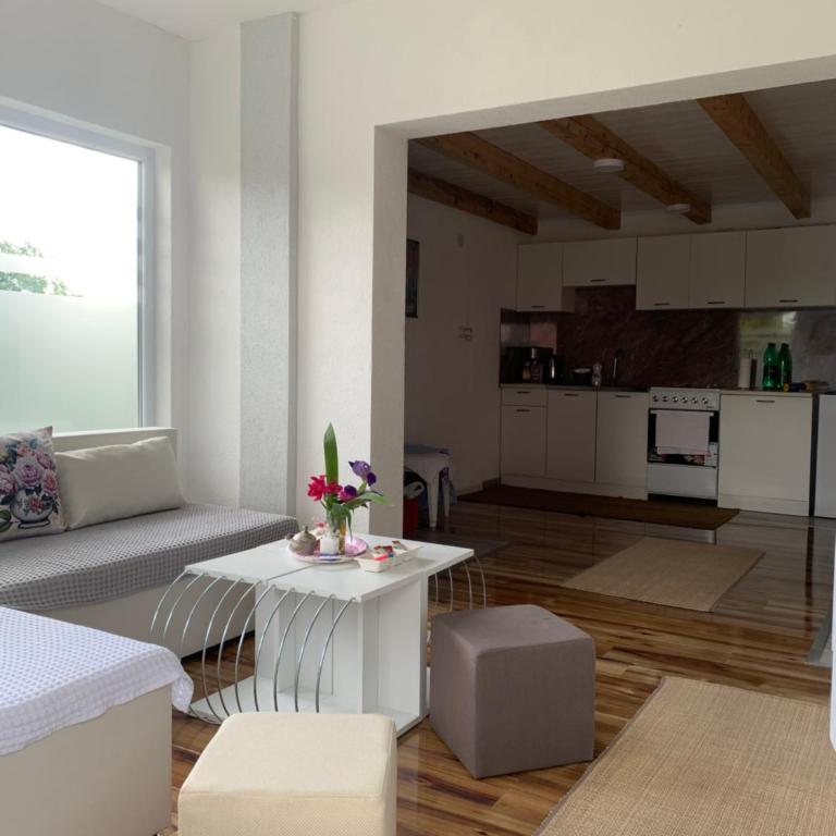 Nisa & De Apartmani - One-Bedroom Apartment - 7