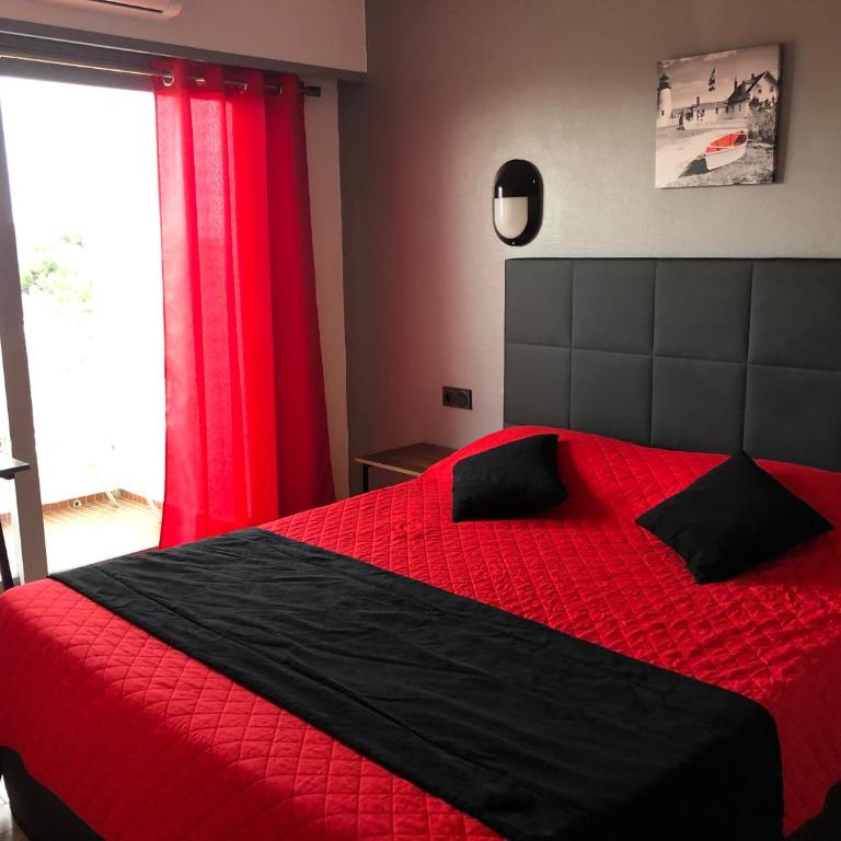 Hôtel Le Pescadou - Chambre Double avec Balcon - 10