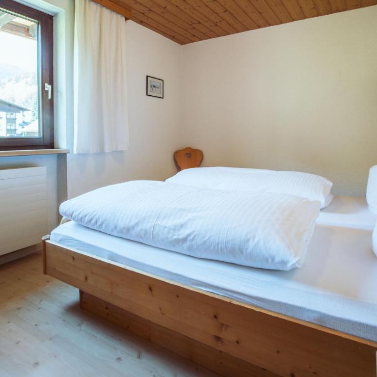 AlpenApart Montafon - Haus Engstler - Apartment mit Balkon - 1