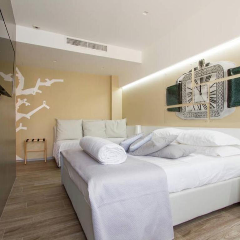 Ginevra Rooms - Camera Tripla Deluxe - 14