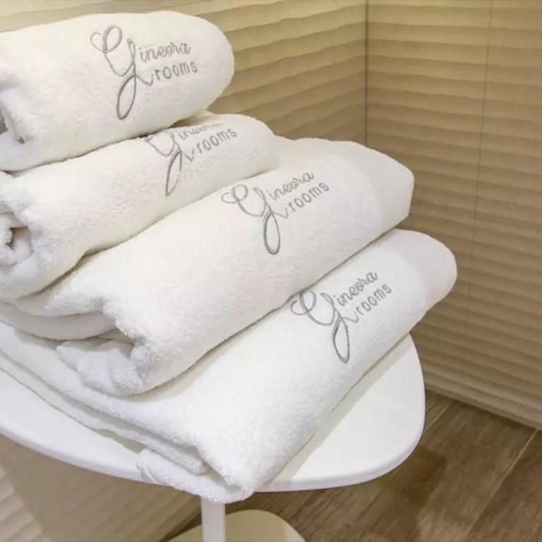 Ginevra Rooms - Camera Matrimoniale Deluxe con Balcone - 2