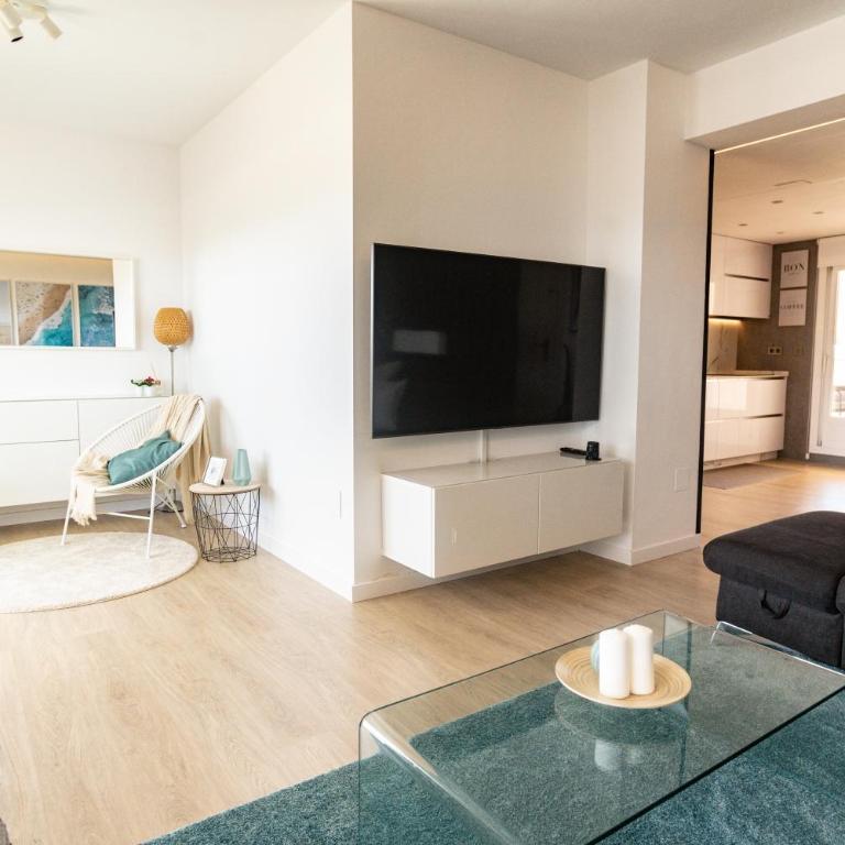 Beautiful apartment with 2 terraces, Pool & Beach - Apartamento de 2 dormitorios - 3