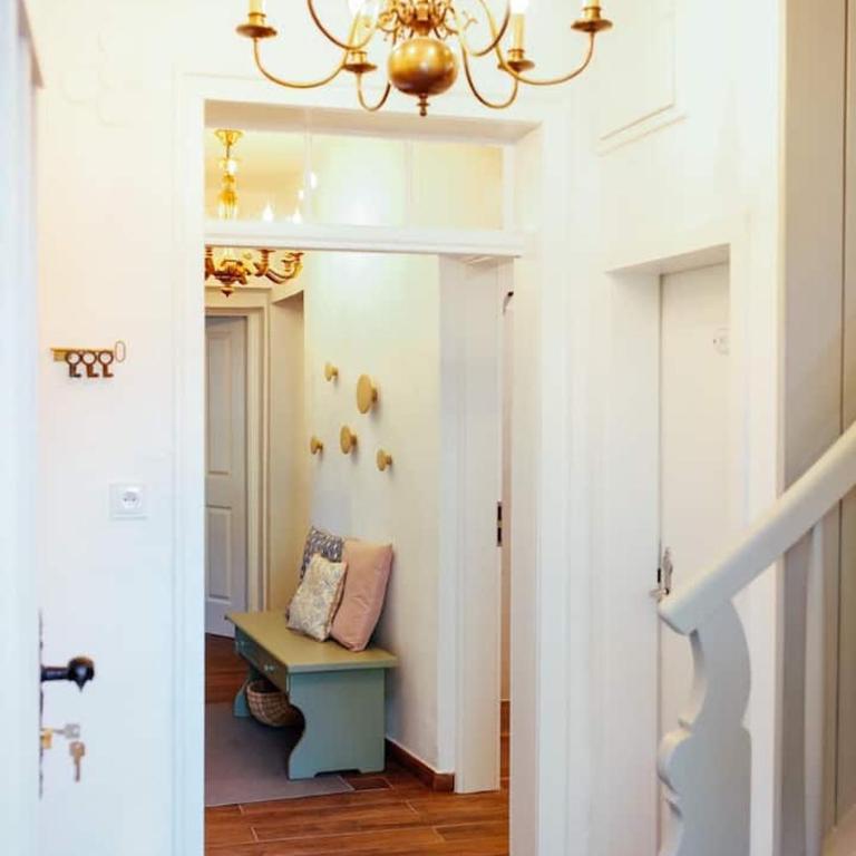 Apartment Aussee- Beletage Salzherrenhof- Küche, WLAN, Netflix - Apartment - 47