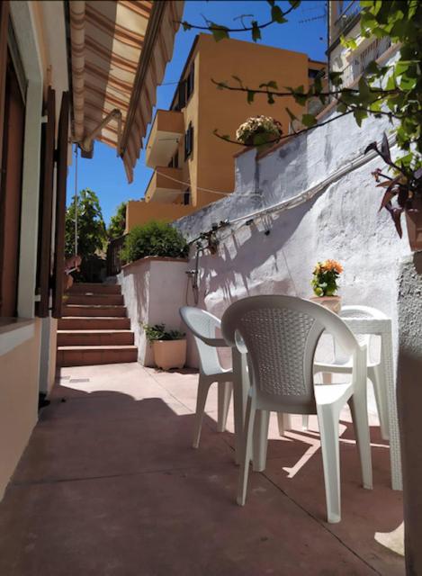 Casa Maddalenina con giardino, vicino al mare! - Appartamento con 2 Camere da Letto - 17