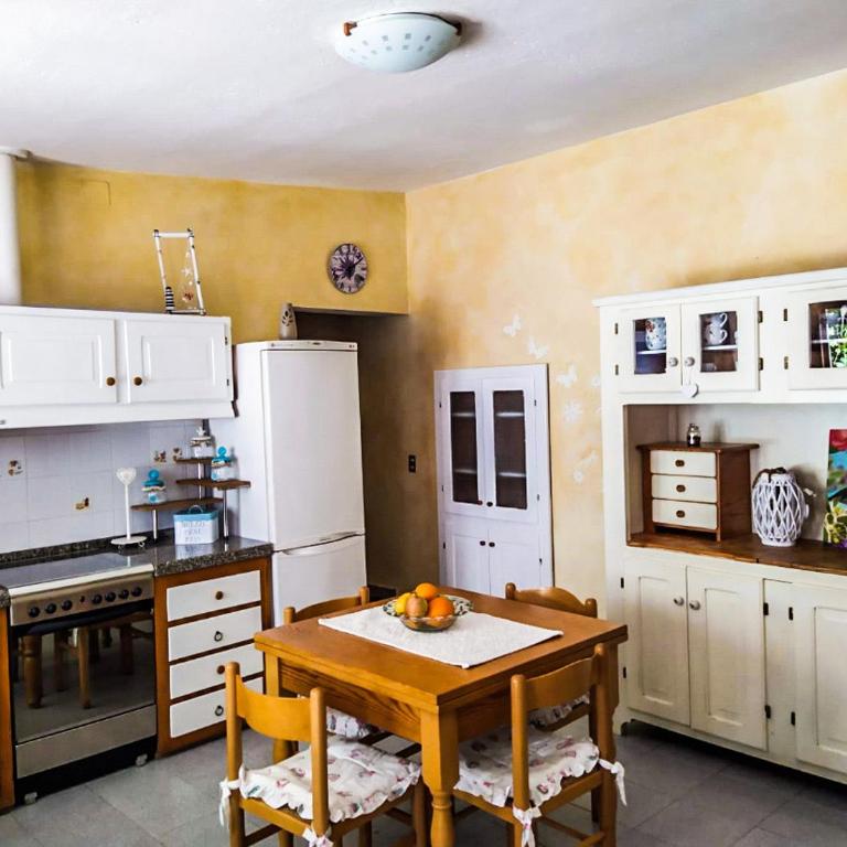 Casa Maddalenina con giardino, vicino al mare! - Appartamento con 2 Camere da Letto - 3