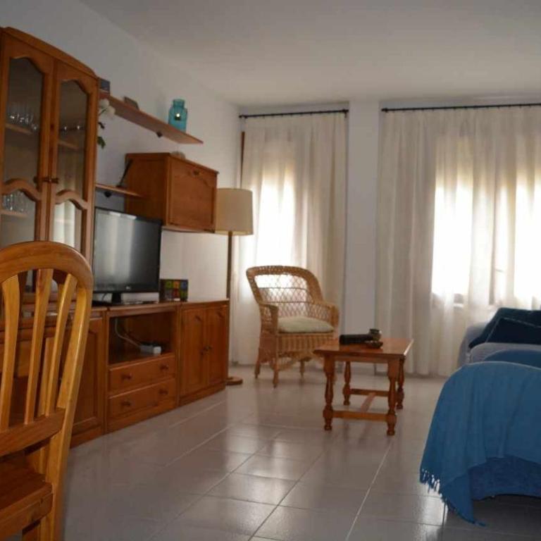Miquel 1 – Piso con Parking y Wifi en el Centro - Apartamento de 3 dormitorios - 4