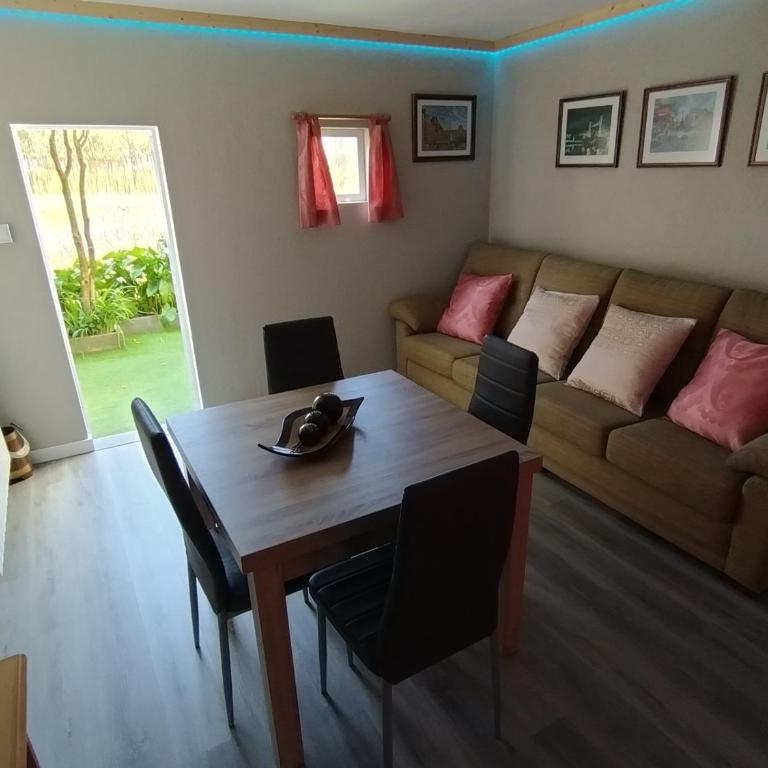 Casa Dana - Four-Bedroom House - 20