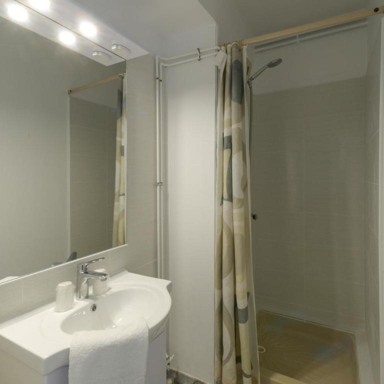 Cit'Hôtel La Résidence - Chambre Double Standard - 3