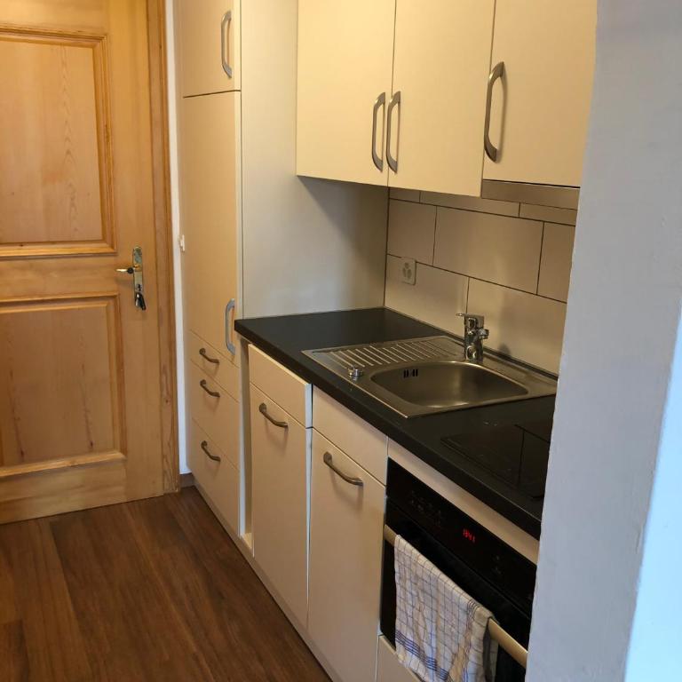 Moderne Ferienwohnung in Laax - Modern apartment in Laax - Standard Studio für 3 Personen - 5
