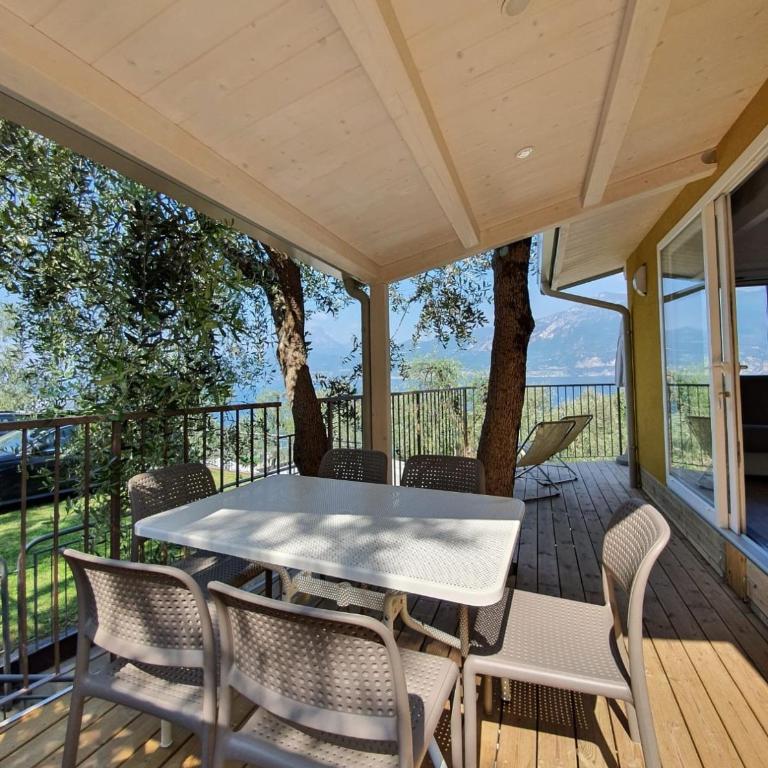 Camping Le Maior - Bungalow con Vista Mare - 1