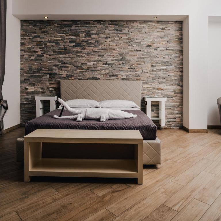 Holiday Gli Archi - Grand Deluxe Double Room - 2