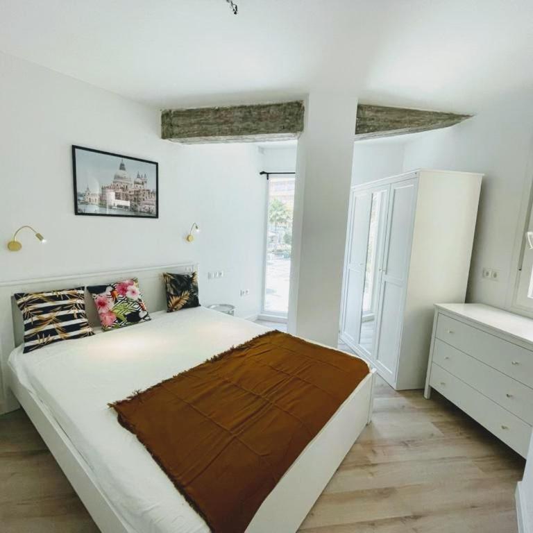 PARIS TOWN - Torremolinos - Apartamento con terraza - 2