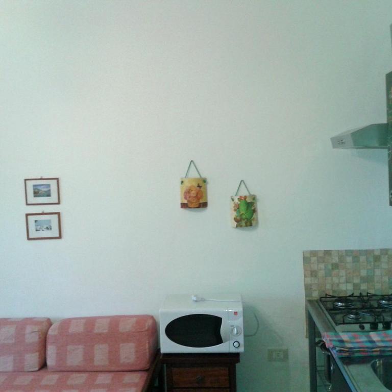 Villa Mediterranea - Appartamento con 1 Camera da Letto e Patio - 8