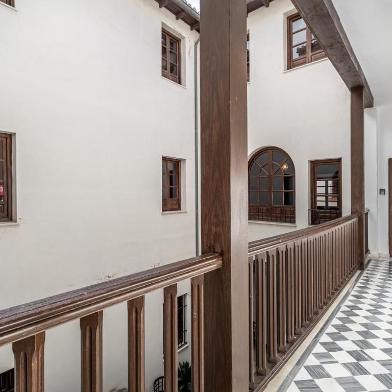 BnS Dauro Suites - One-Bedroom Apartment with Balcony - 14