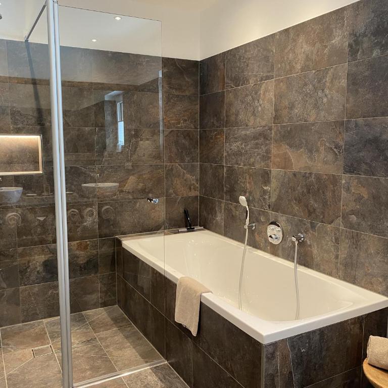 Die Tauplitz Lodges - Penthouse Grimming D7-1 by AA Holiday Homes - Appartement Supérieur avec Sauna - 24