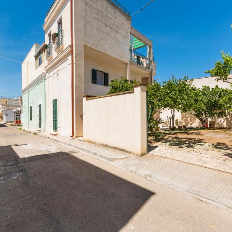 Villino Salsedine by BarbarHouse - Casa con 4 camere da letto - 1