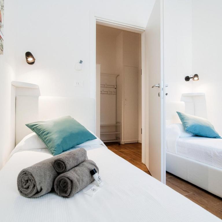 White Loft by "The House Of Travelers" - Two-Bedroom Apartment - 5