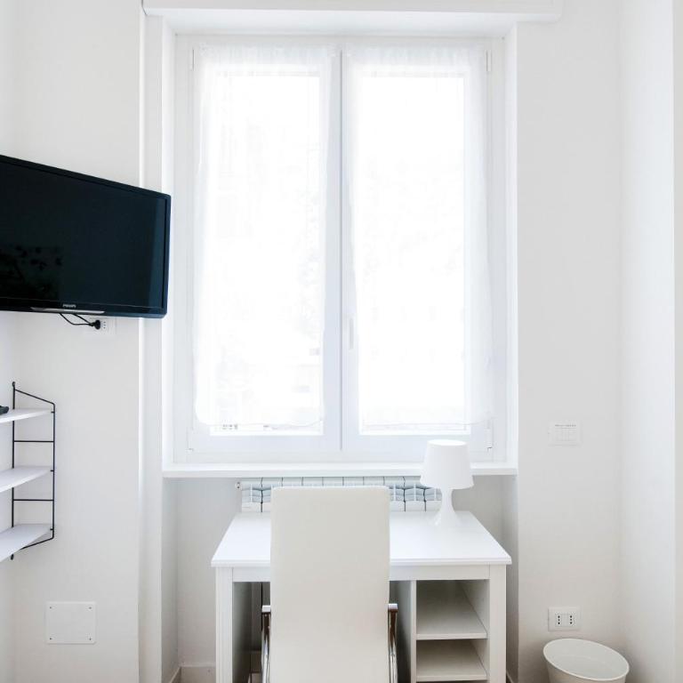 White Loft by "The House Of Travelers" - Two-Bedroom Apartment - 30