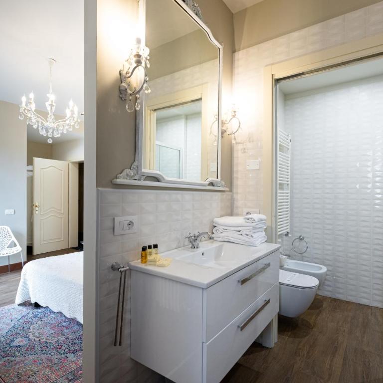 Hotel Serenella - Suite Deluxe con Balcone - 20