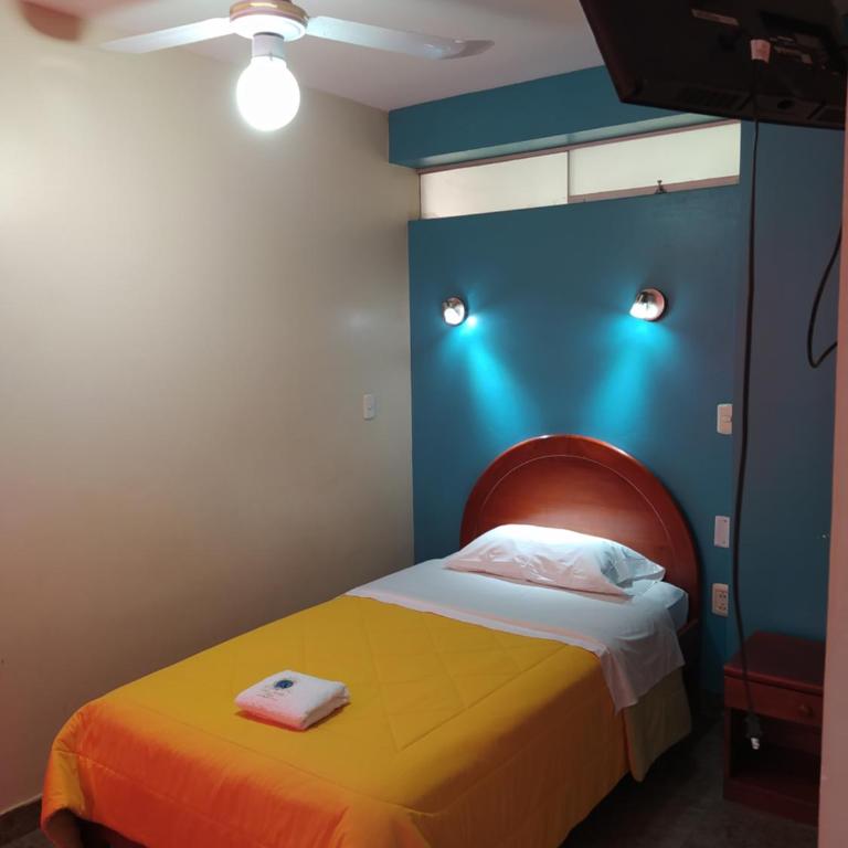 Hotel Villa Santa Ana - Habitación Individual con baño privado - 6