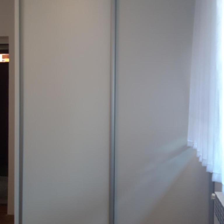 Apartman Oasis 2 Ilidza - Apartman - 3