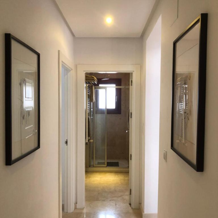 Casa Calida - Three-Bedroom Villa - 21