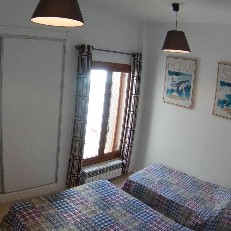 Casa Calida - Three-Bedroom Villa - 27