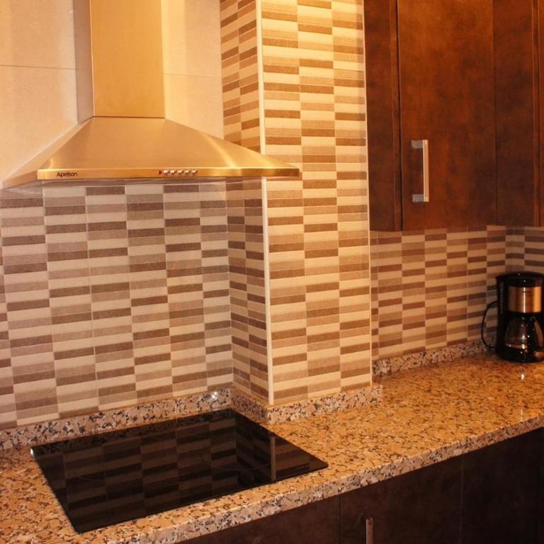 Cozy Apartment in Fuengirola! Bästa läge - Apartamento de 1 dormitorio - 7
