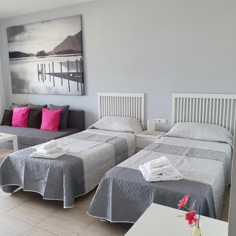 Apartamento El Albero Integrado en el Hotel PYR céntrico y en primera línea de playa - Estudio - 12
