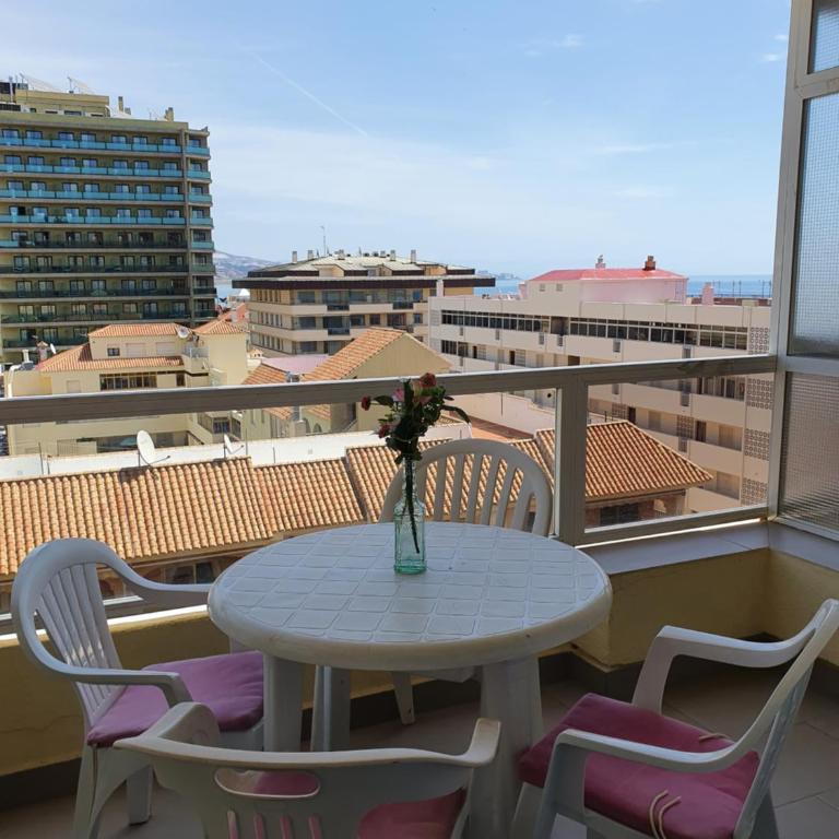 Apartamento El Albero Integrado en el Hotel PYR céntrico y en primera línea de playa - Estudio - 5
