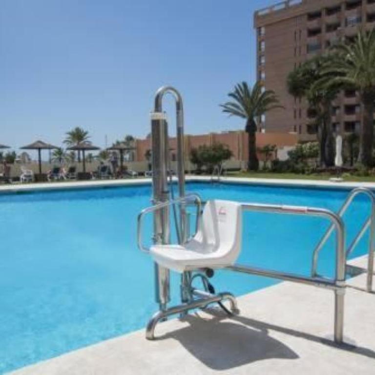Apartamento El Albero Integrado en el Hotel PYR céntrico y en primera línea de playa - Estudio - 19