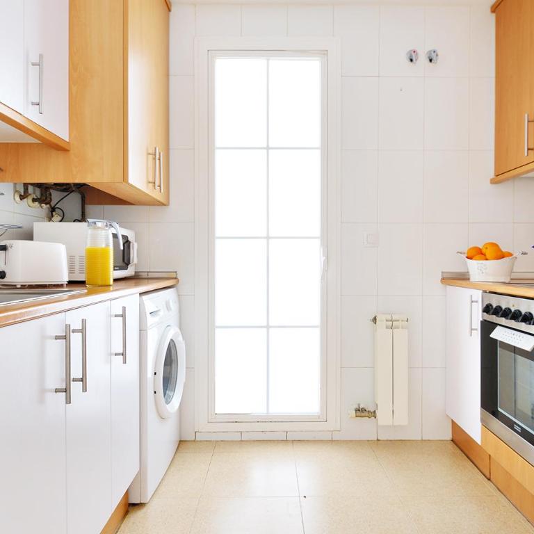 LC Marqués de Lazán - Two-Bedroom Apartment - 10